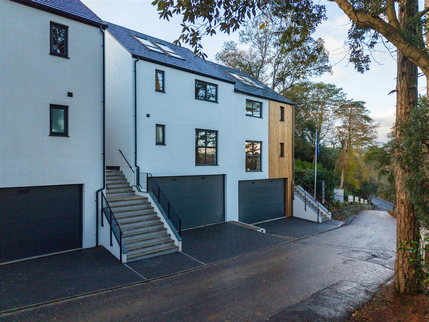 Roselyon Gardens, Par photo - 1